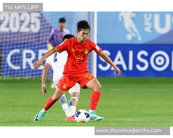 中国国家足球队热身赛迎战巴拉圭队期待精彩对决与新战术展示